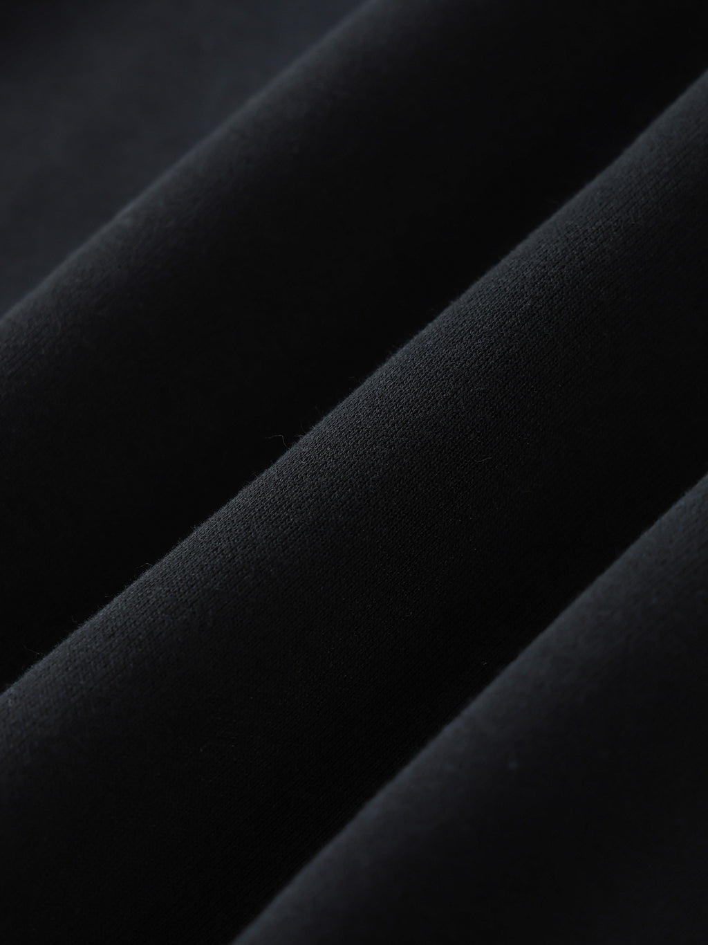 Wolvyn Essential Hoodie