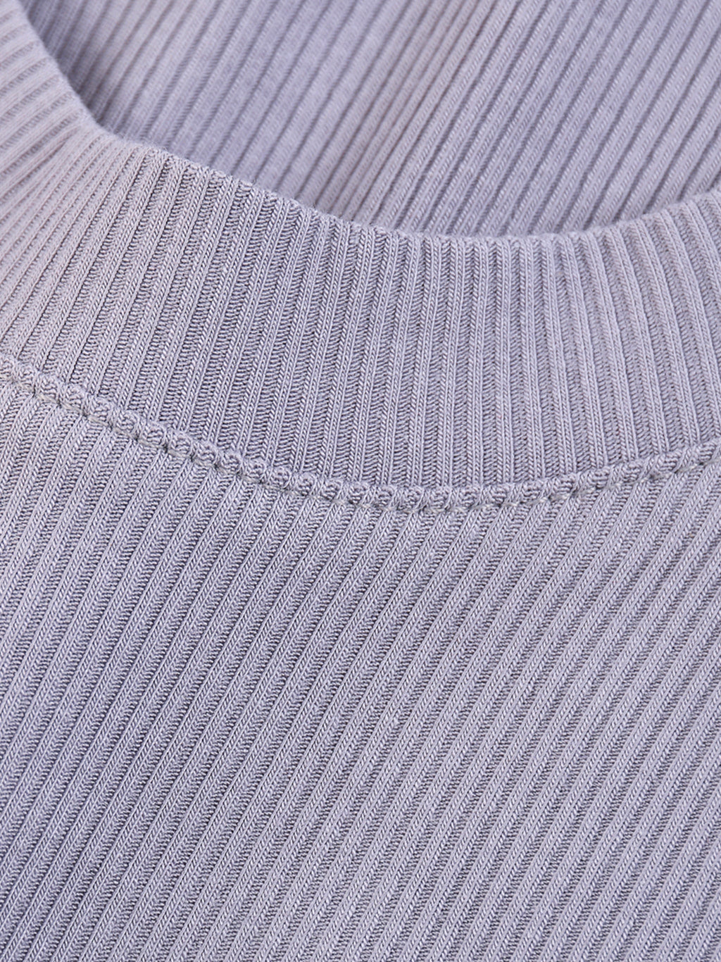 Wolvyn Sig Essential Bodycon T-Shirt - Wolvyn Apparel