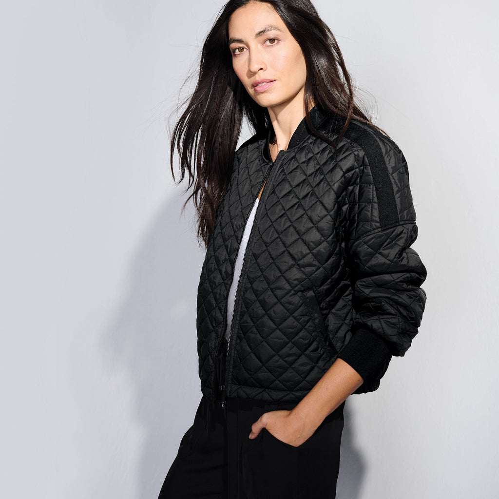 Wolvyn Womens Boxy Quilted Jacket - Wolvyn Apparel