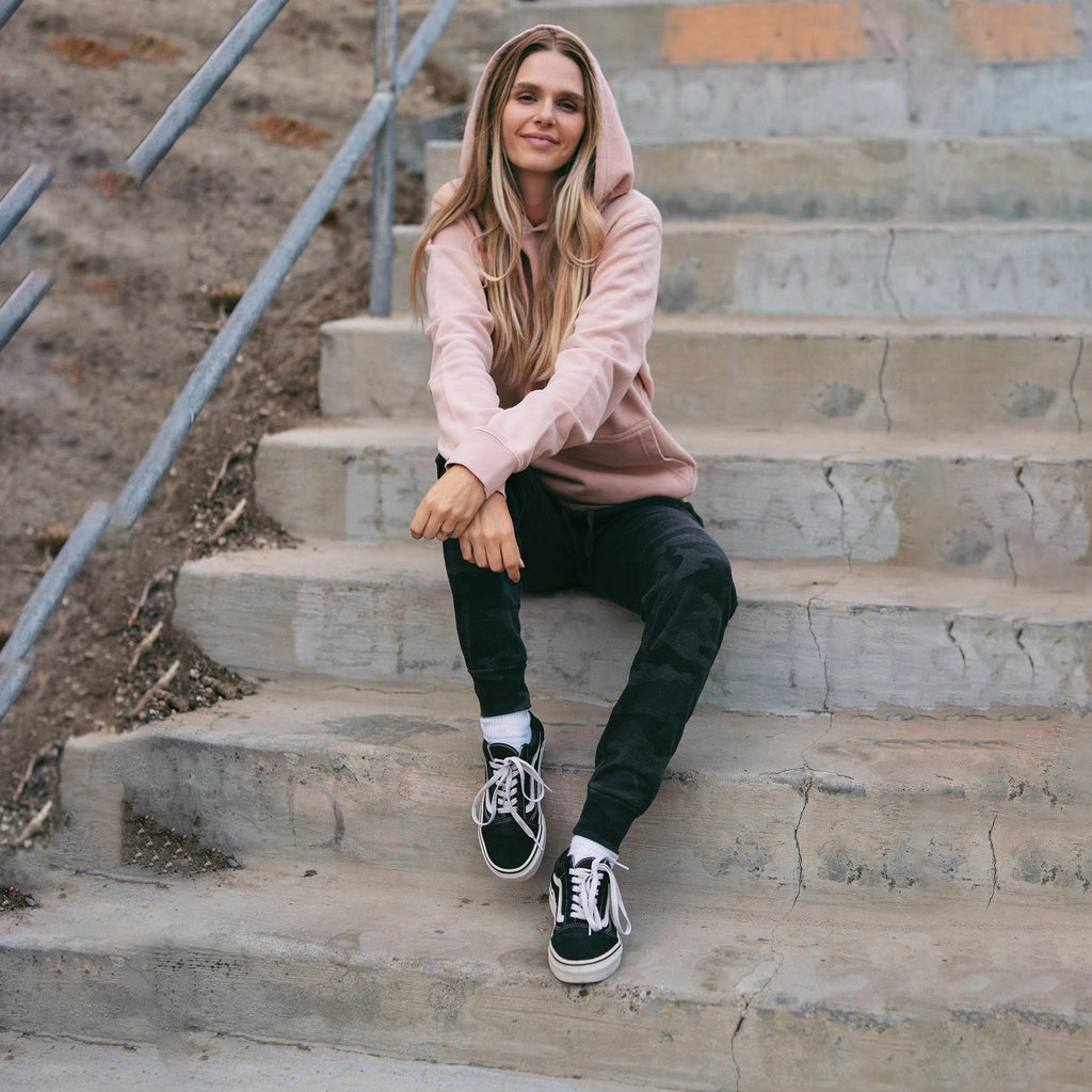 Wolvyn Womens Camo Wash Sweatpants - Wolvyn Apparel